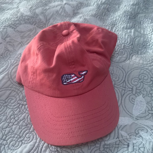 Vineyard Vines Strapback - Picture 1 of 2